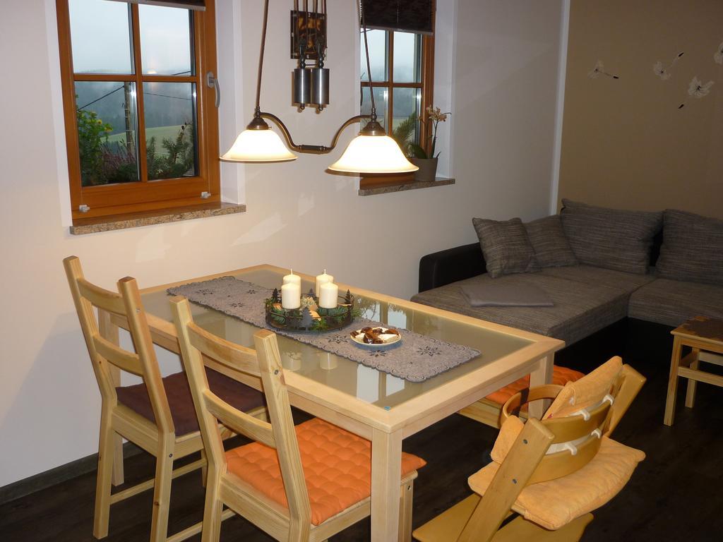Ferienwohnung Laempelberg Klingenthal Kamer foto